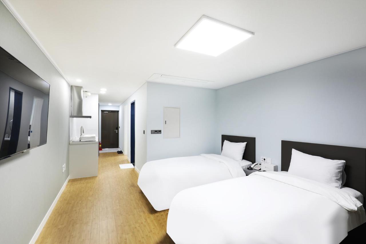 Mokpo Ocean Hotel Екстериор снимка