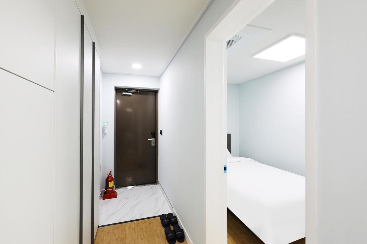 Mokpo Ocean Hotel Екстериор снимка