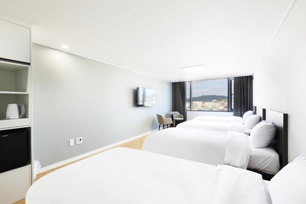 Mokpo Ocean Hotel Екстериор снимка