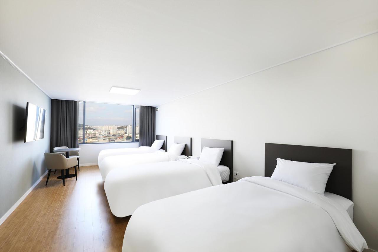 Mokpo Ocean Hotel Екстериор снимка